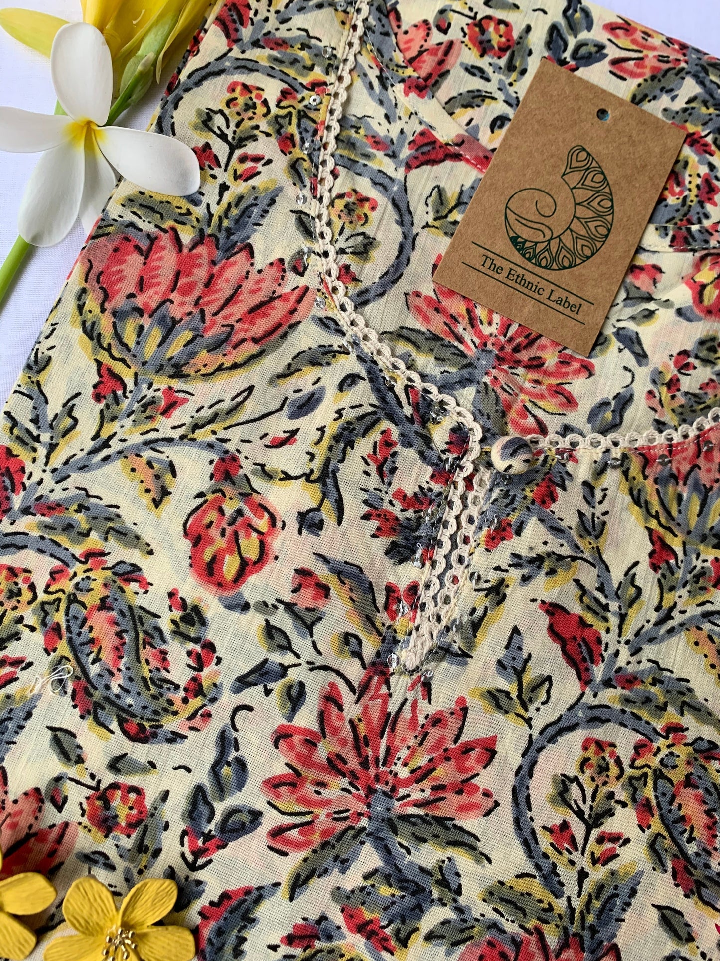 Cream-Red Jaal Hand Block Printed Cotton Kurta - XL